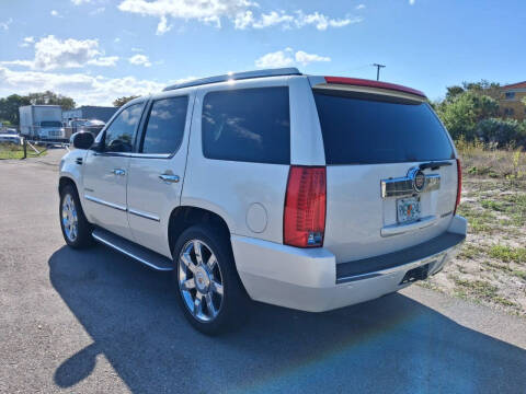 2013 Cadillac Escalade Luxury