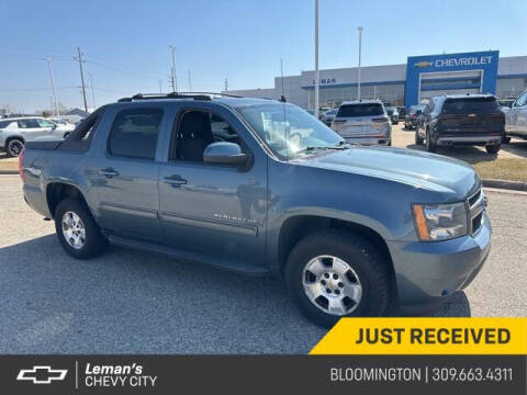 2011 Chevrolet Avalanche for sale at Leman's Chevy City in Bloomington IL