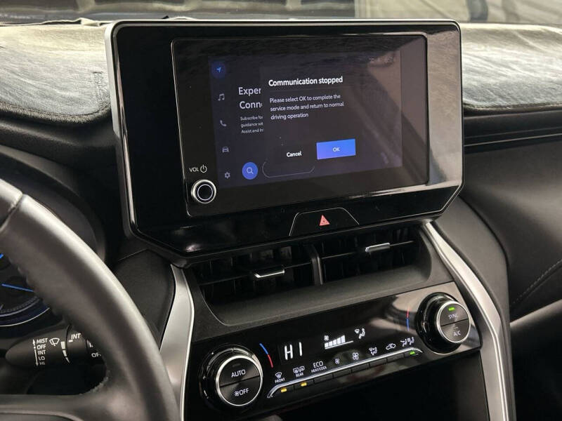 2024 Toyota Venza LE