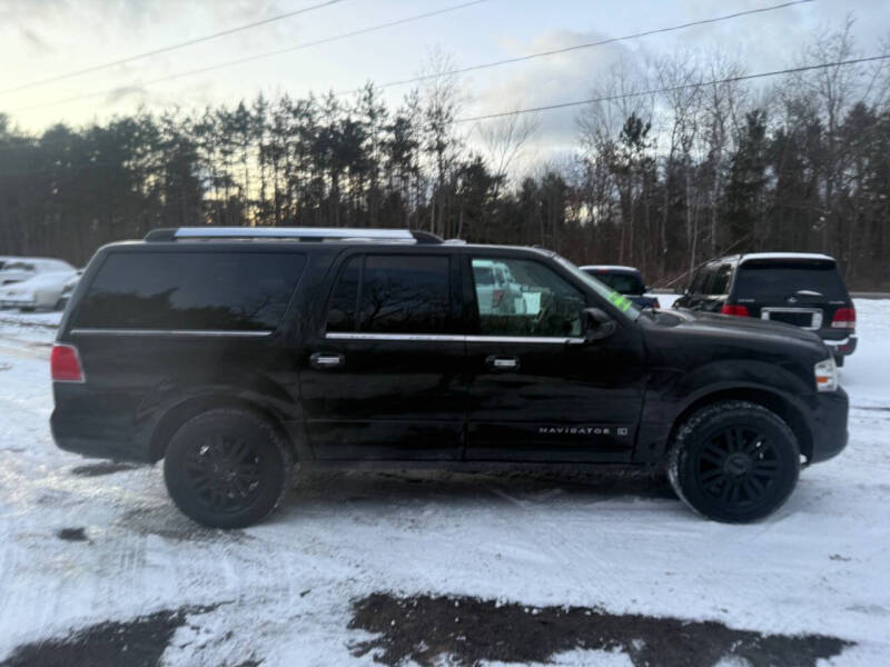 2011 Lincoln Navigator L