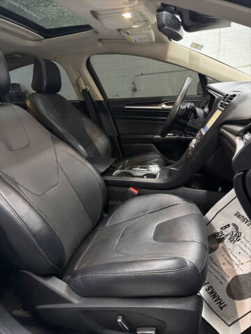 2020 Ford Fusion Titanium