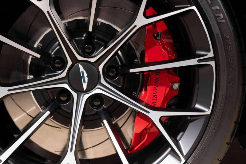 2025 Aston Martin Vantage