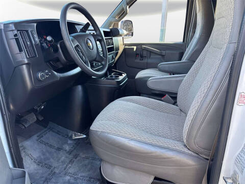 2021 Chevrolet Express LT 3500