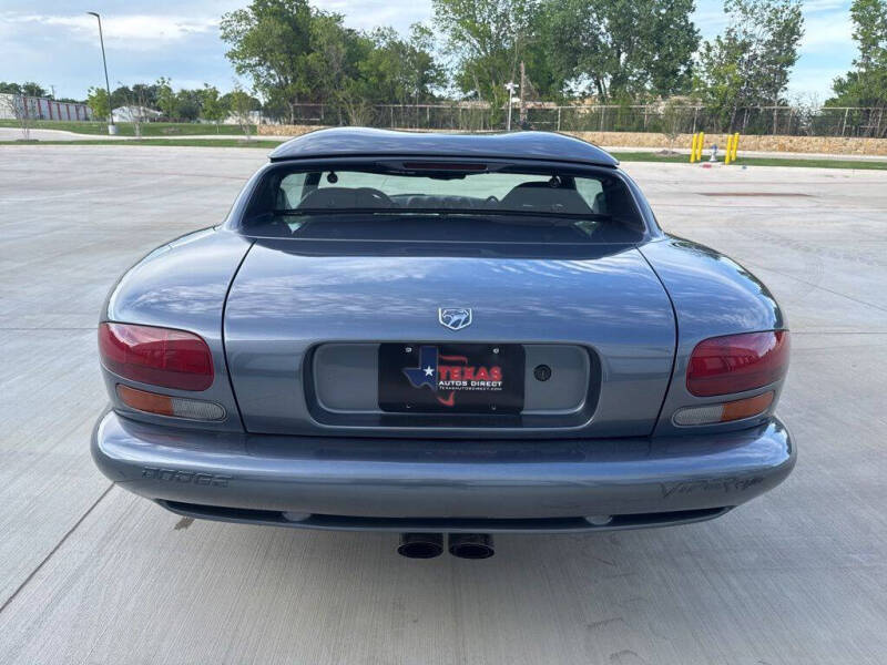 2000 Dodge Viper RT/10