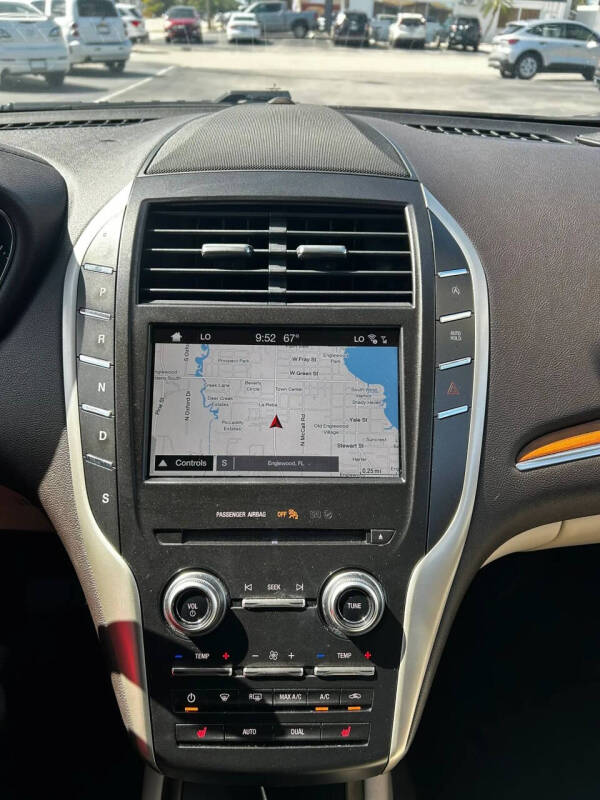 2018 Lincoln MKC Select