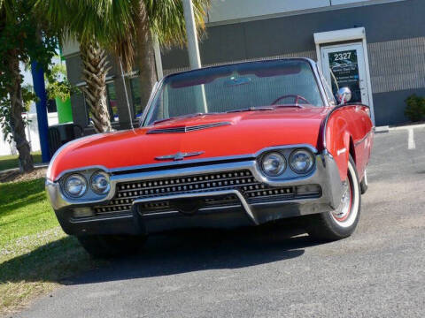 1962 Ford Thunderbird