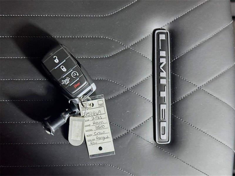 2025 RAM 3500 Limited