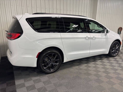 2022 Chrysler Pacifica Limited