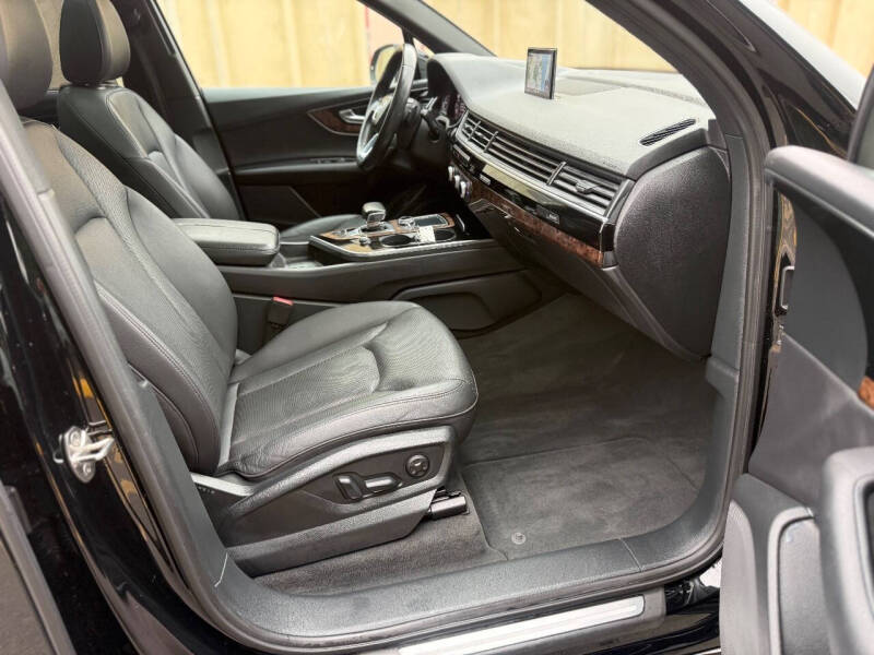 2017 Audi Q7 3.0T quattro Premium Plus