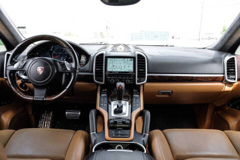 2012 Porsche Cayenne Turbo