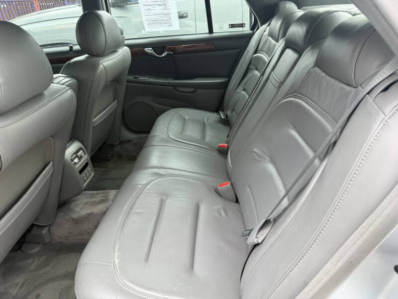 2002 Cadillac DeVille