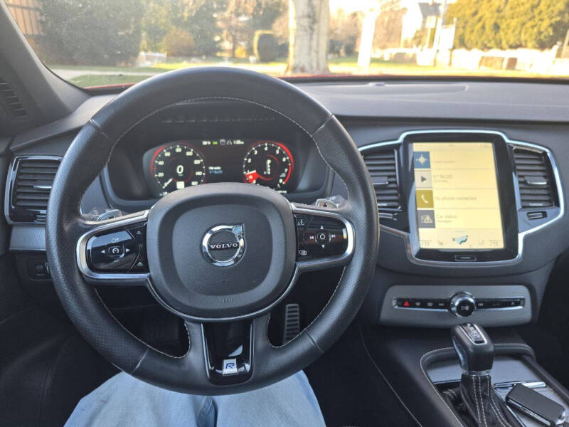 2016 Volvo XC90 T5 R-Design