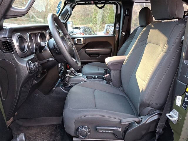 2022 Jeep Wrangler Sport