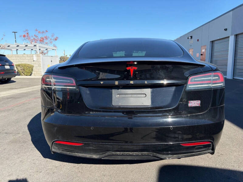 2022 Tesla Model S Plaid