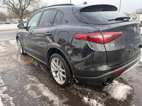 2018 Alfa Romeo Stelvio Ti Sport
