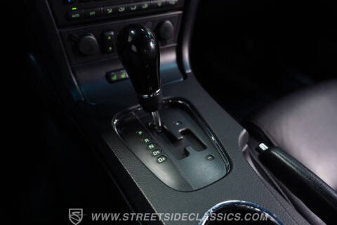 2005 Ford Thunderbird Deluxe