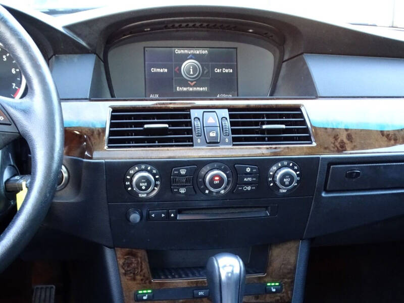 2007 BMW 5 Series 530xi