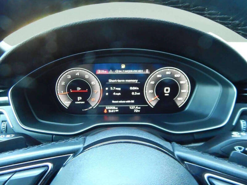 2022 Audi A4 quattro S line Prem Plus 45 TFSI