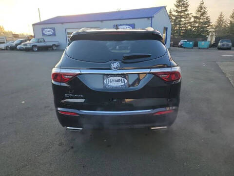 2023 Buick Enclave Essence