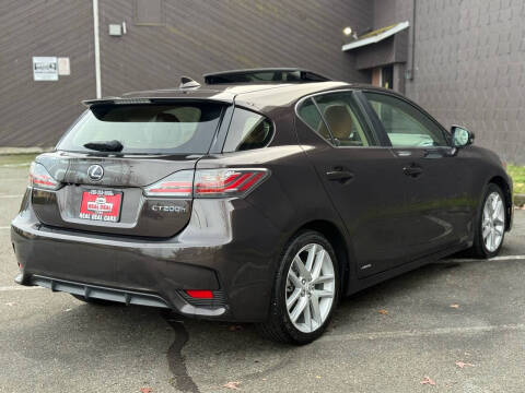 2014 Lexus CT 200h