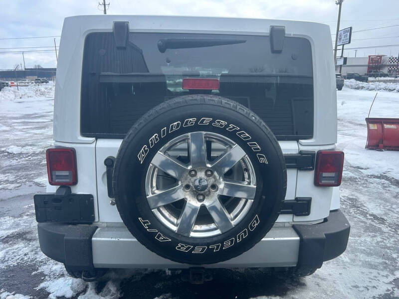 2013 Jeep Wrangler Unlimited Sahara