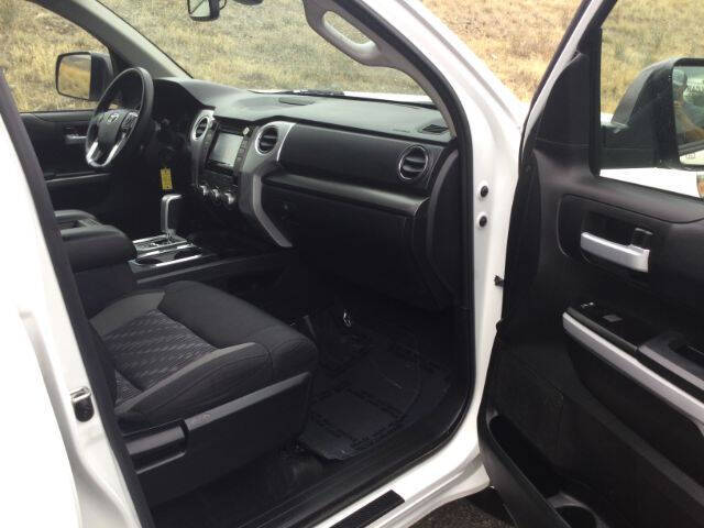 2018 Toyota Tundra SR5