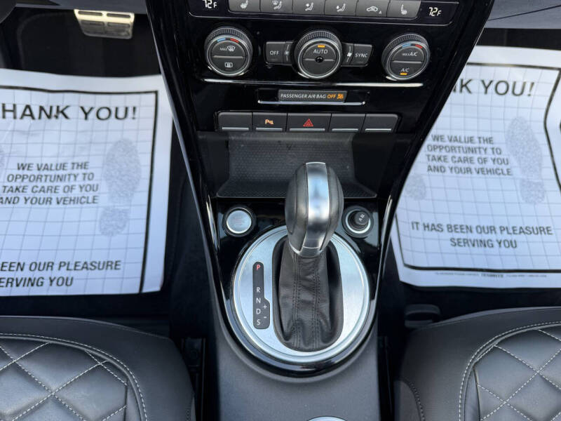 2019 Volkswagen Beetle Convertible 2.0T Final Edition SEL