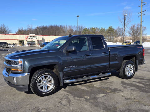 2017 Chevrolet Silverado 1500 for sale at Finish Line Auto Sales Inc. in Lapeer MI