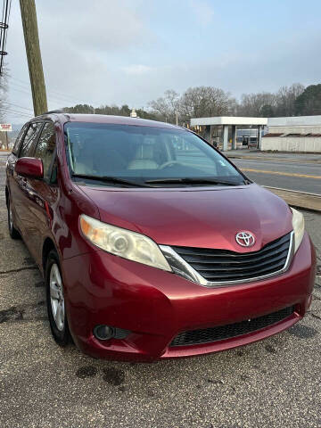 2012 Toyota Sienna for sale at Knox Bridge Hwy Auto Sales in Canton GA