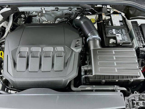 2024 Audi Q3 quattro S line Prem Plus 45 TFSI