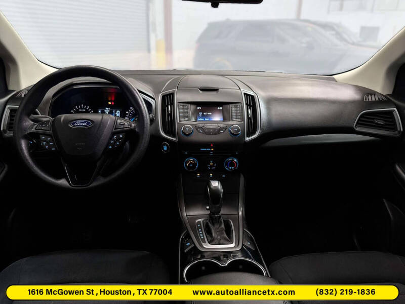 2018 Ford Edge SE
