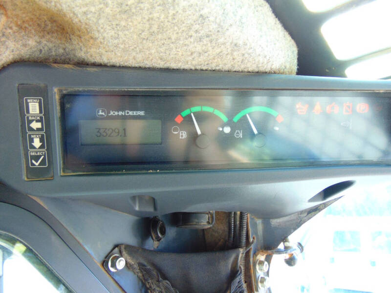 2015 John Deere 333E