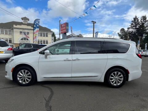 2018 Chrysler Pacifica Touring L