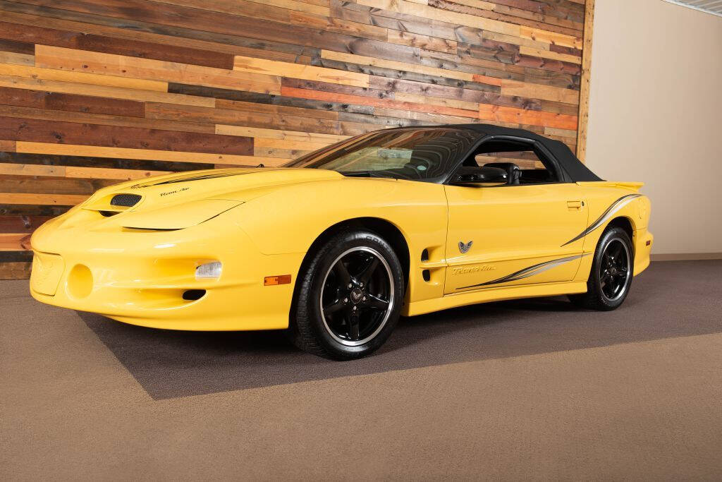 2002 Pontiac Firebird – C2022-035