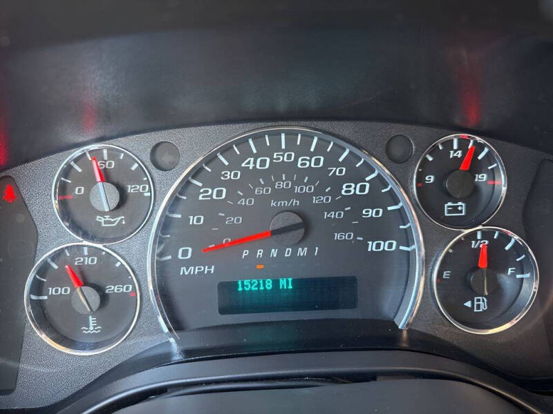 2024 Chevrolet Express 2500