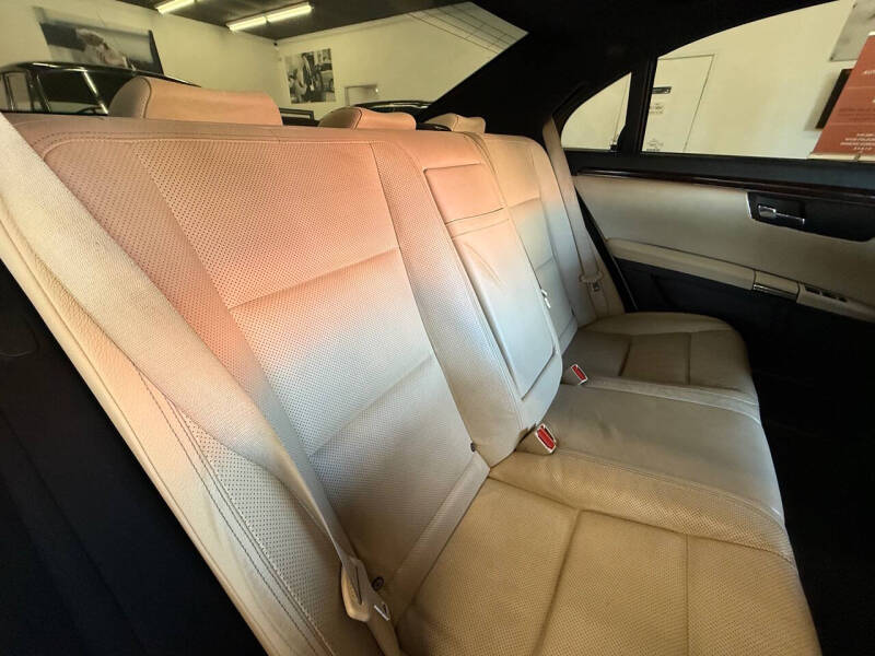 2012 Mercedes-Benz S-Class S 550