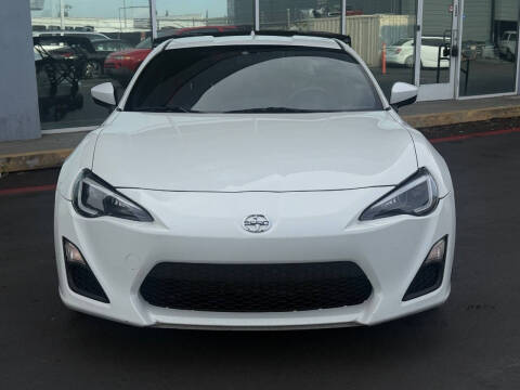 2016 Scion FR-S