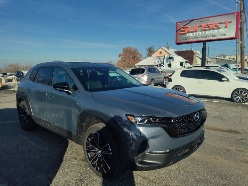 2025 Mazda CX-50 Premium Plus's photo