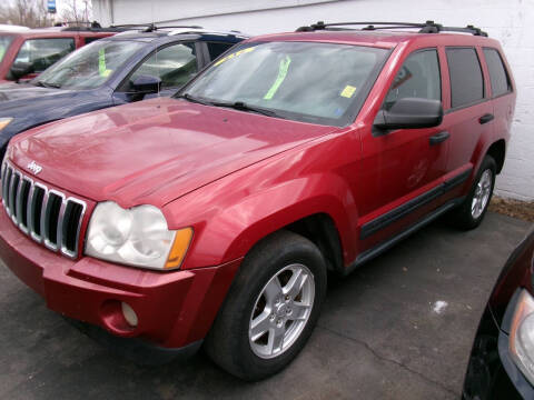 2005 Jeep Grand Cherokee for sale at Aspen Auto Sales in Wayne MI