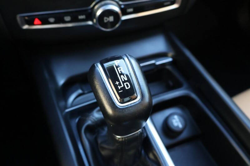 2020 Volvo XC60 T5 Momentum