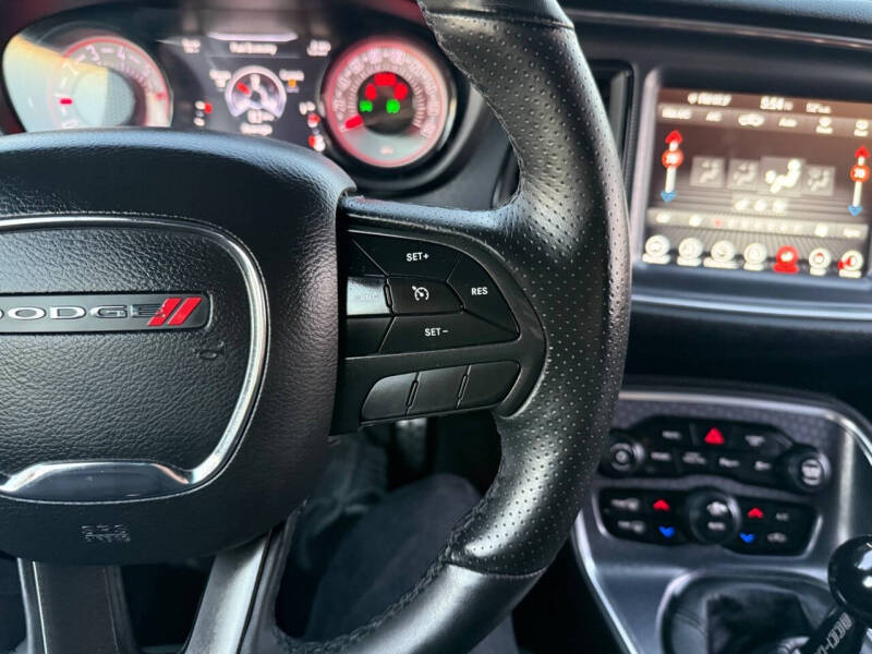 2017 Dodge Challenger T/A 392