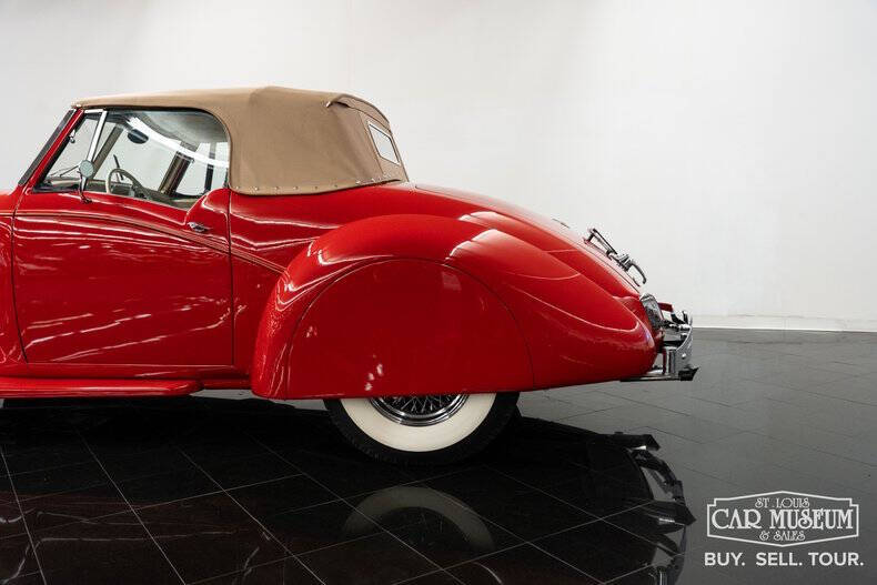 1934 Packard Twelve