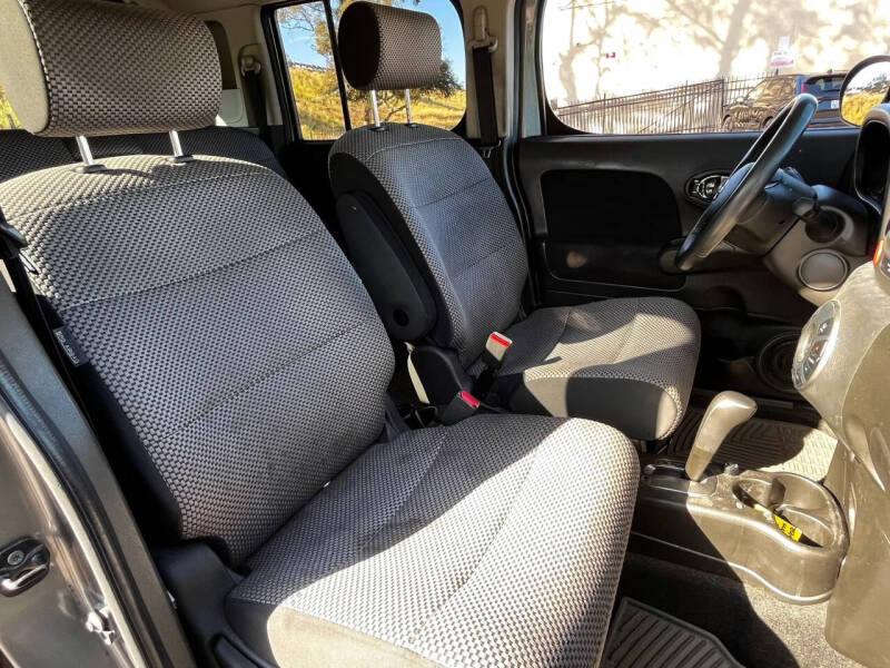 2010 Nissan cube