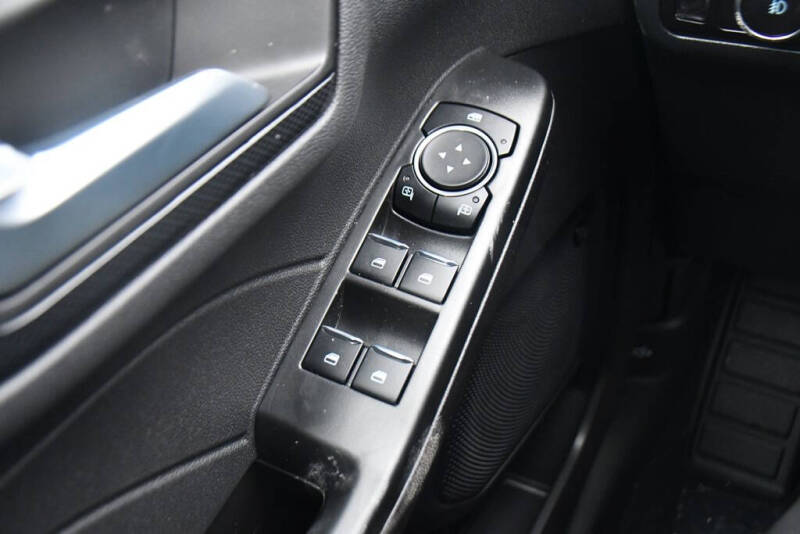 2026 Ford Escape ST-Line Elite