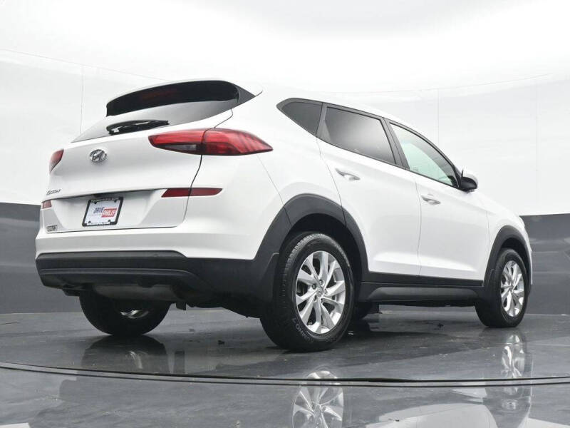 2021 Hyundai Tucson SE