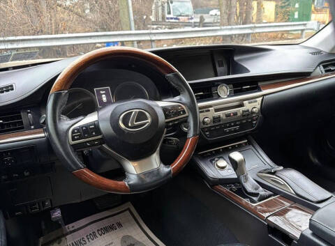 2017 Lexus ES 350