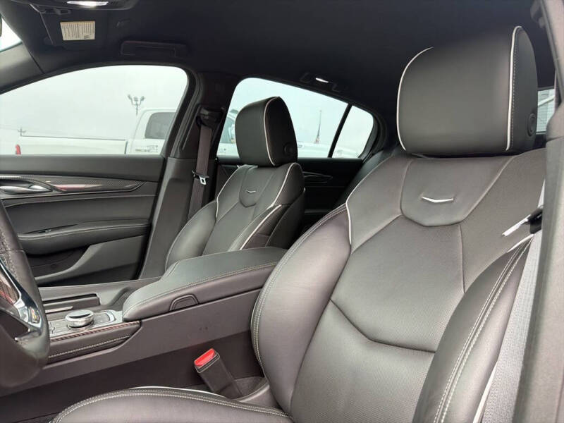 2024 Cadillac CT5-V Blackwing