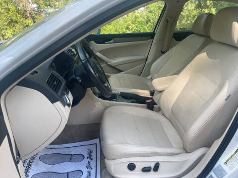 2015 Volkswagen Passat