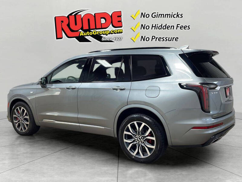 2023 Cadillac XT6 Sport