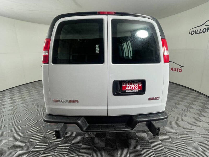 2023 GMC Savana 2500